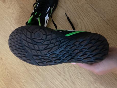 Halovky / kopačky na halový futbal, 30