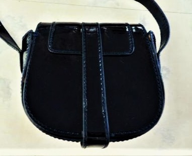 Laková kabelka, zara