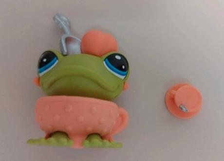 Zberateľské figúrky-littlest pet shop, 