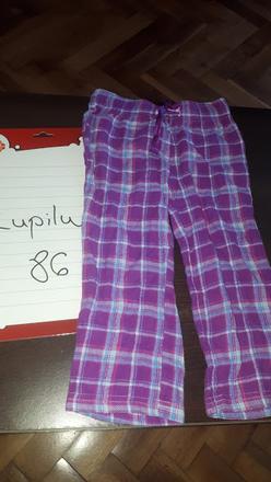 Pyzamove gate, lupilu,86