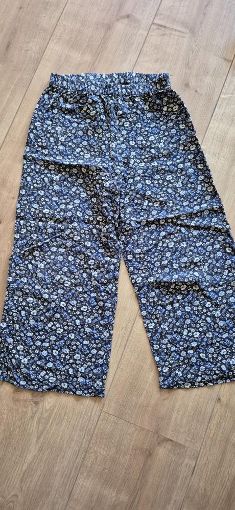 Lahke nohavice h&m 122, h&m,122
