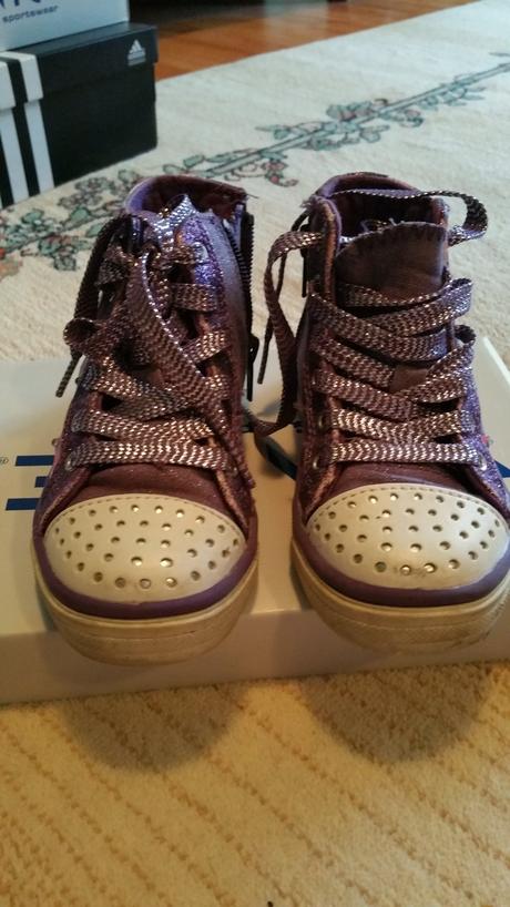 Tenisky venice, blikaju, deichmann,25