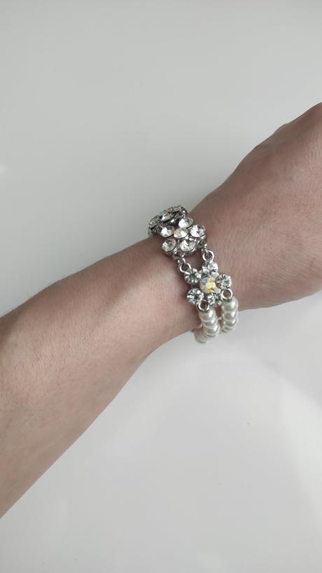 Perličkovy naramok, 