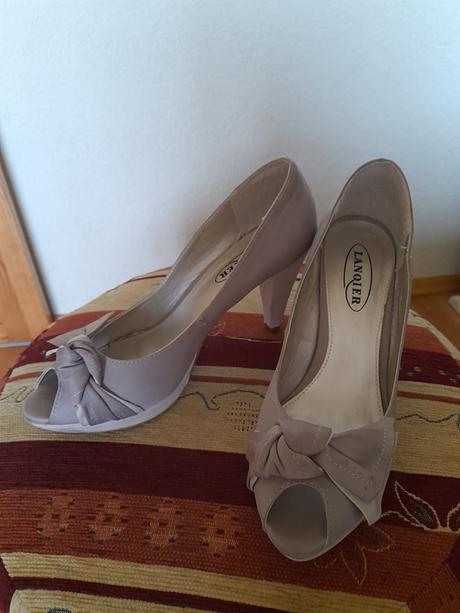 Béžové lodičky s mašľou veľ. 39 - top stav, 39