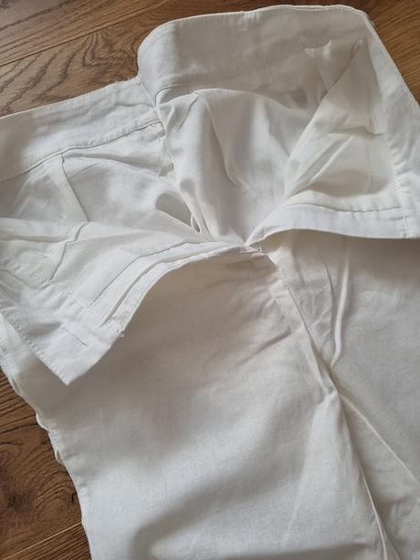 Ľanové extravagantné nohavice, 