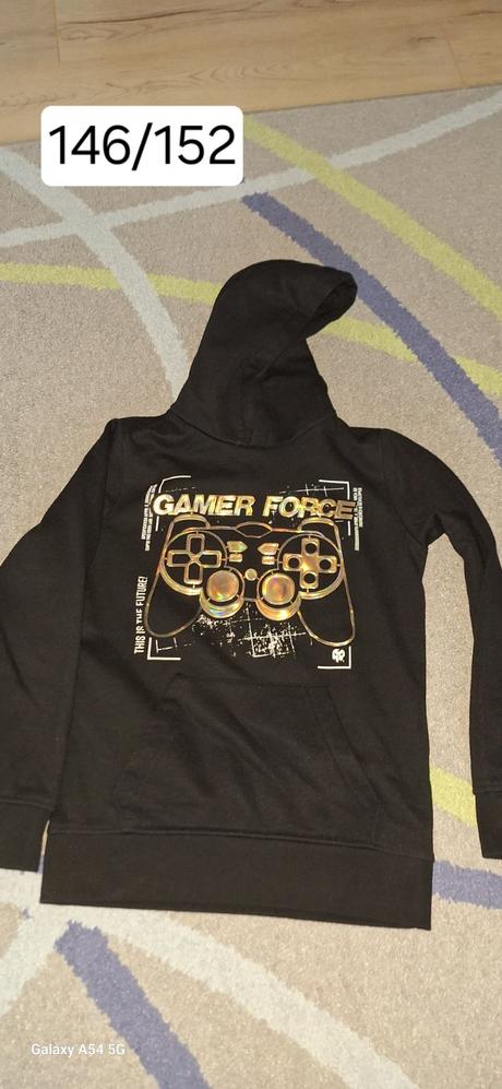 Mikina, chapter young,146