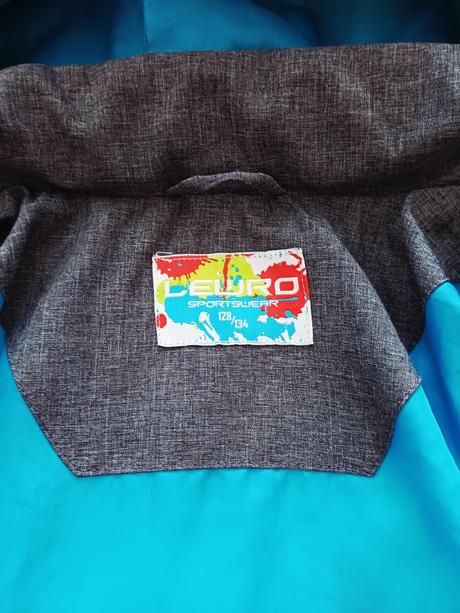 Zimna bunda 128/134, lewro,128