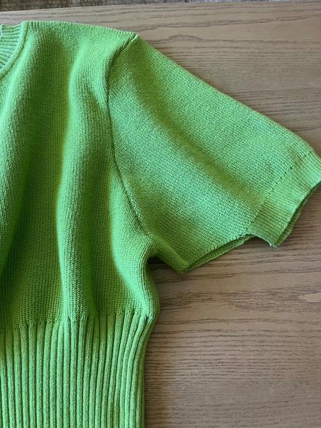 Zelený svetrík na leto, m