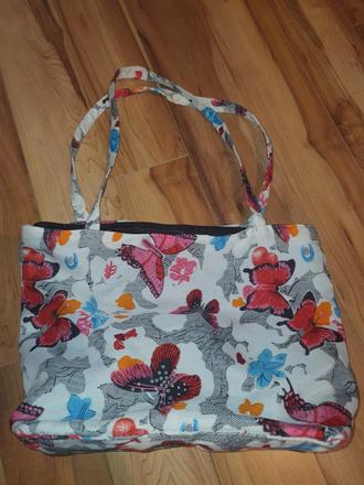 Plážová taska mala lacno s motylmi, 