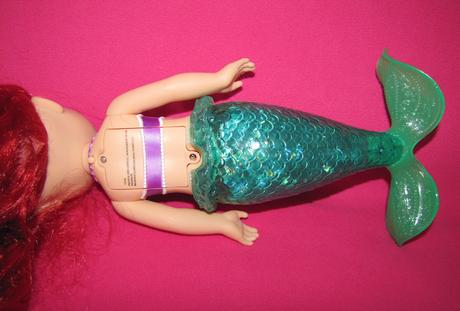 Jakks pacific disney princess spievajúca ariel,