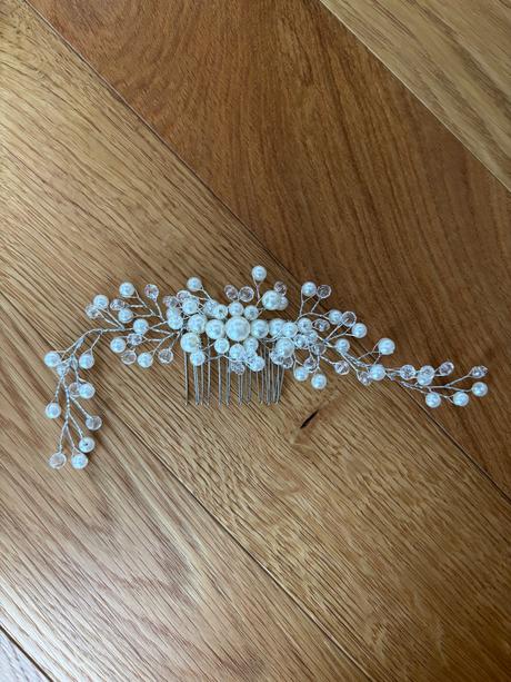 Svadobny hrebeň do vlasov, 