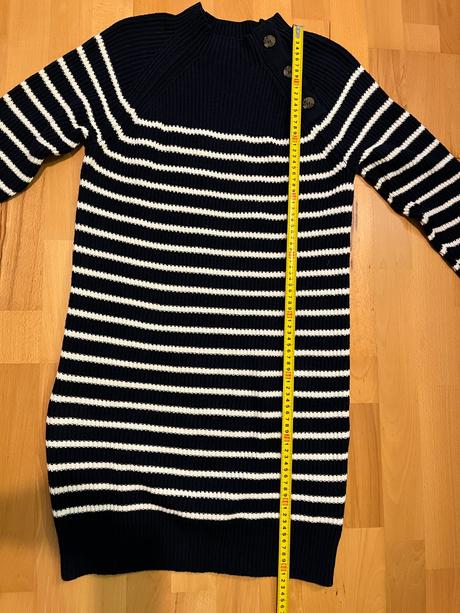 Prúžkované pletené šaty s gombíkovým detailom, tchibo,38