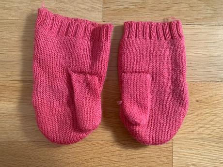 Rukavicky 1-3roky, alive,86