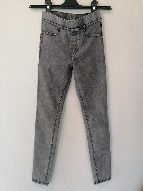 Nenosené sive džeginsy 11_12r, h&m,152