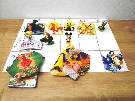 Kinder hracky, cena za 1ks 0,25eur,