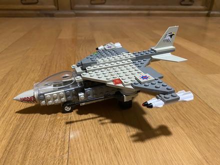 Cobi stíhačka 1134,