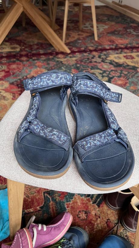 Panske teva sandale, 42