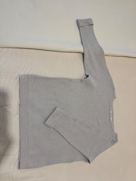 Svetrík, reserved,s