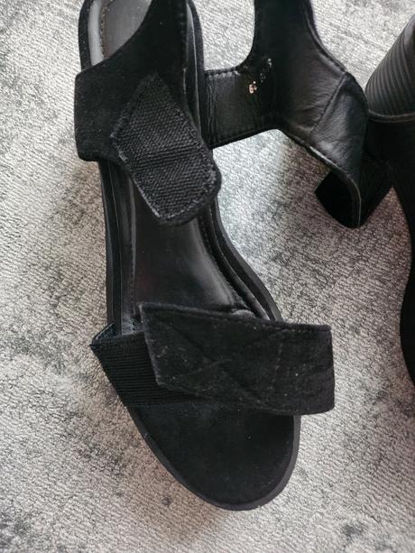 Sandále na platforme, 39
