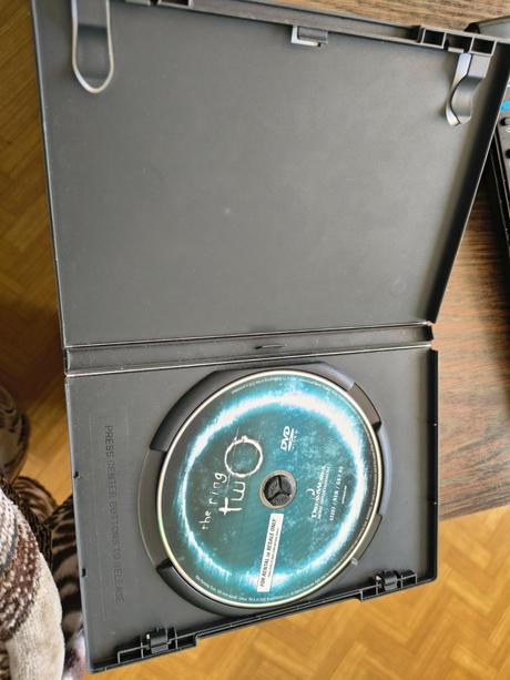 Dvd kruh 2, 