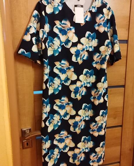 Dámske šaty uplne nove velk.48 - premerane, 48