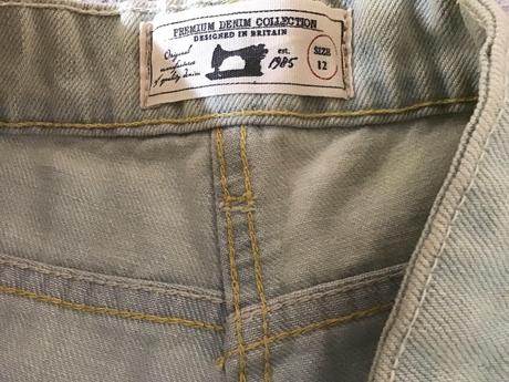 Krasne kratasy s kamienkami, denim,40