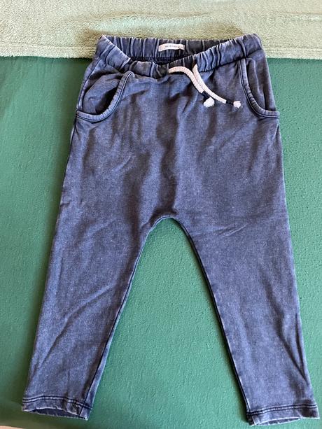 Pudlove tepláky, reserved,98