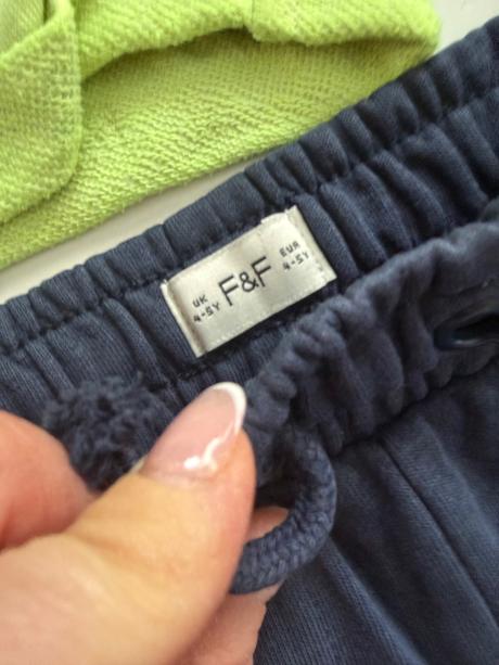 Kratase zara a ff 104/110, 110