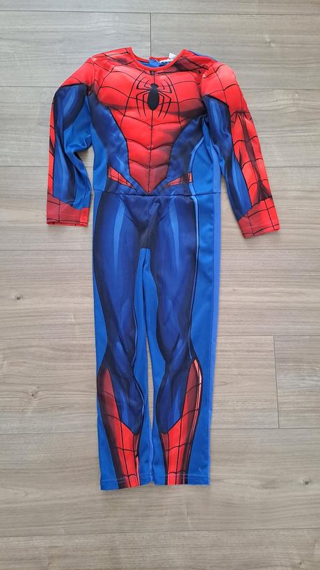 Kostym spiderman 5-6rokov, 