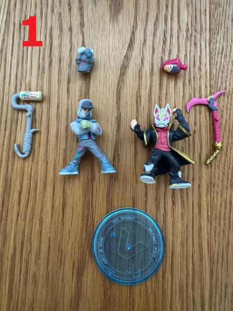 Postavicky fortnite battle royal collection, 