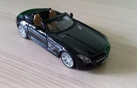 Auto - mercedes benz sls,