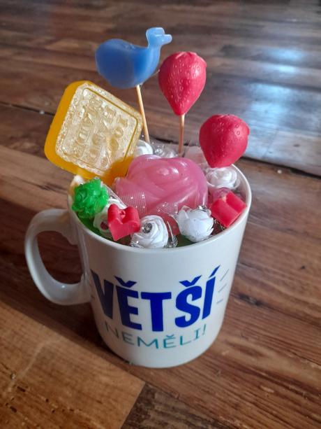 Pohár z mydielkamy, 