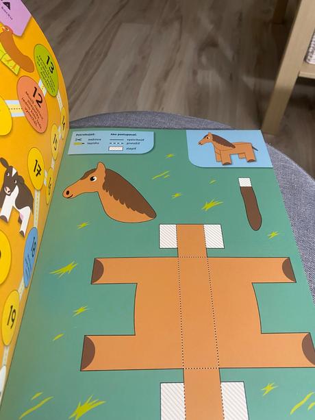 Moje gazdovstvo knižka so skladačkami,