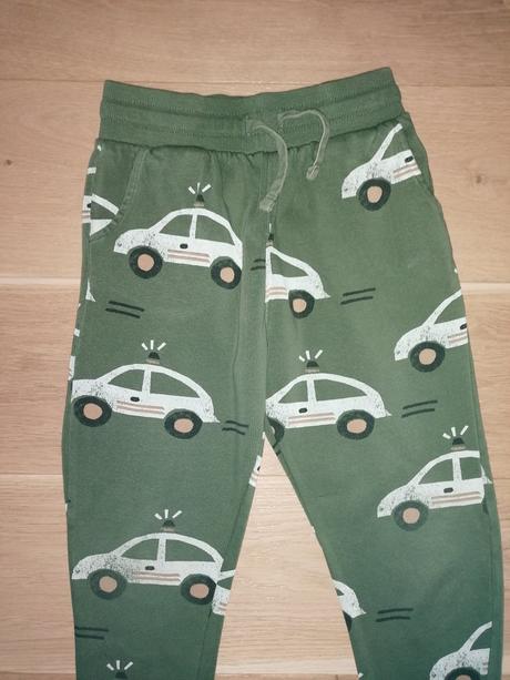 2x tepláky, george,116