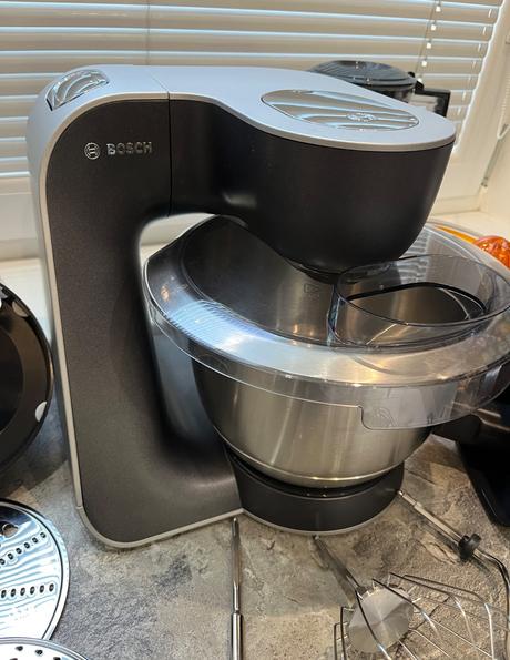 Bosch mum 58m59 1000w kuchynsky robot, bosch