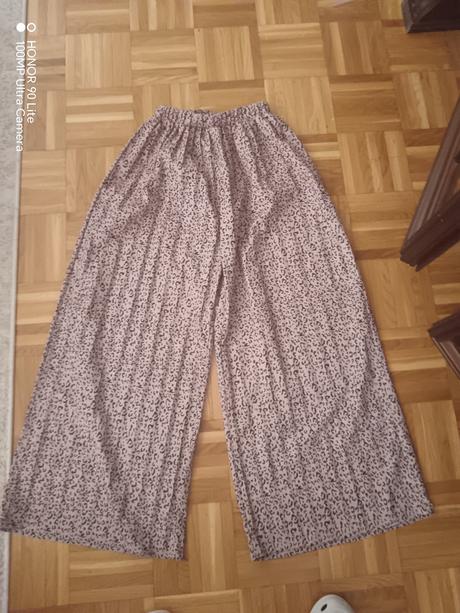 Perfektne širokej nohavice, xs