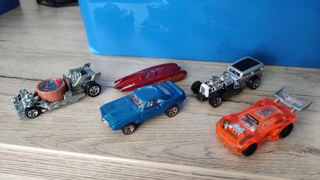 Hot wheels, 