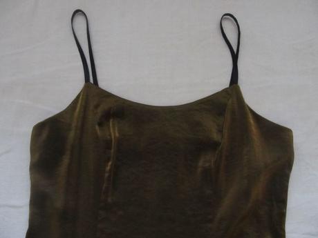 Koktélové šatočky, 40