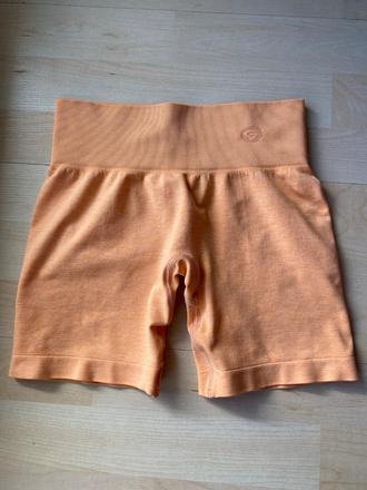 Bezšvové šortky, s