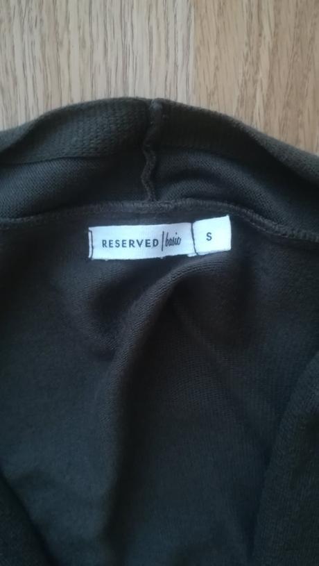 Kardigan, reserved,s