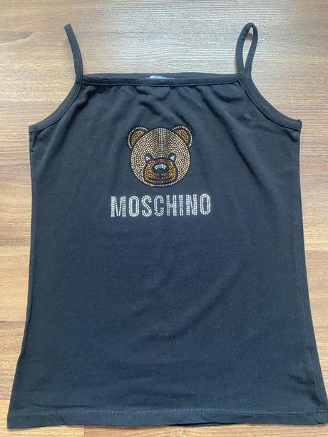 Tielko s aplikaciou, 146