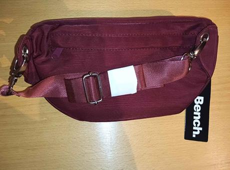 Crossbody - ľadvinka bench,