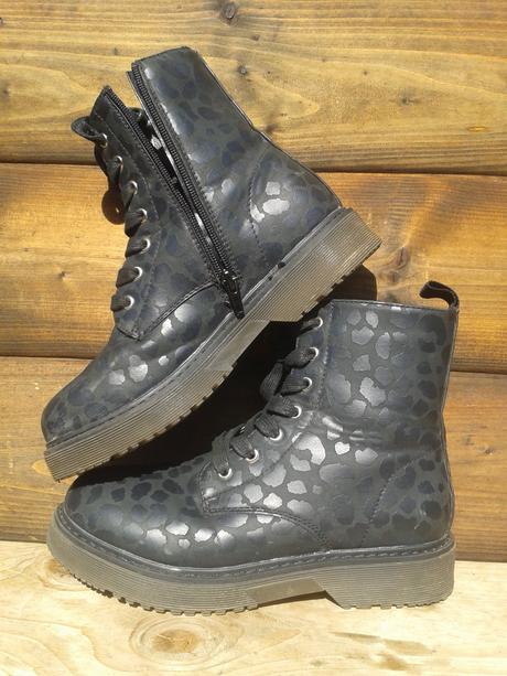 Čižmy reserved, reserved,36