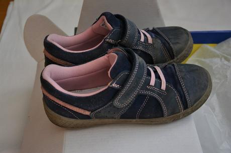 Tenisky melinda navy výborný stav, protetika,34