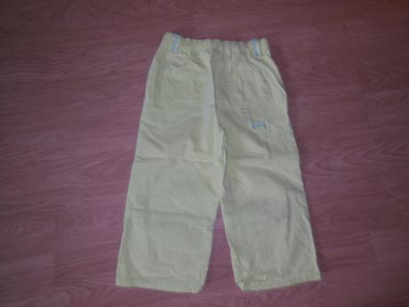 Zelenkavé nohavice, girl2girl,116