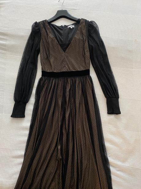 Spoločenské šaty, m