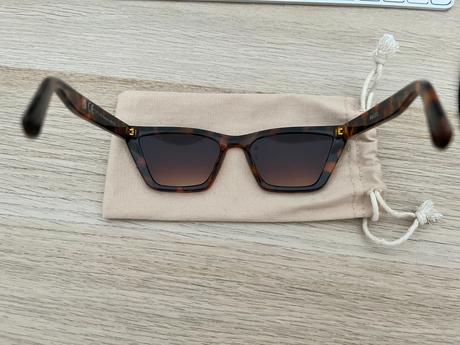 Okuliare pieces, pieces