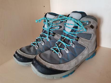 Turistické topánky na donosenie trezeta, 37