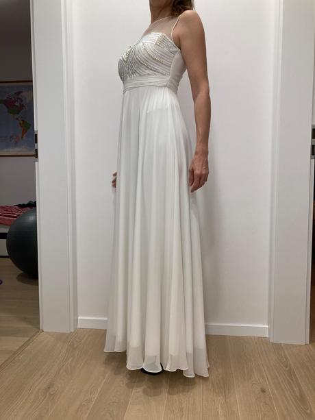 Plesové/svadobné/spoločenské šaty, 42