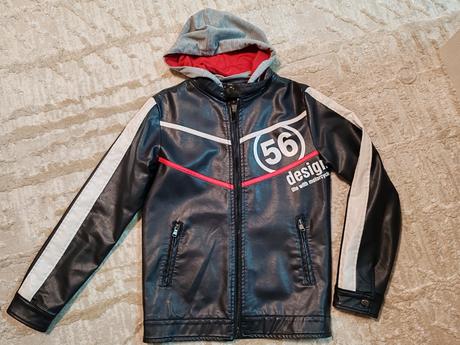 Motorkárska koženka, 158